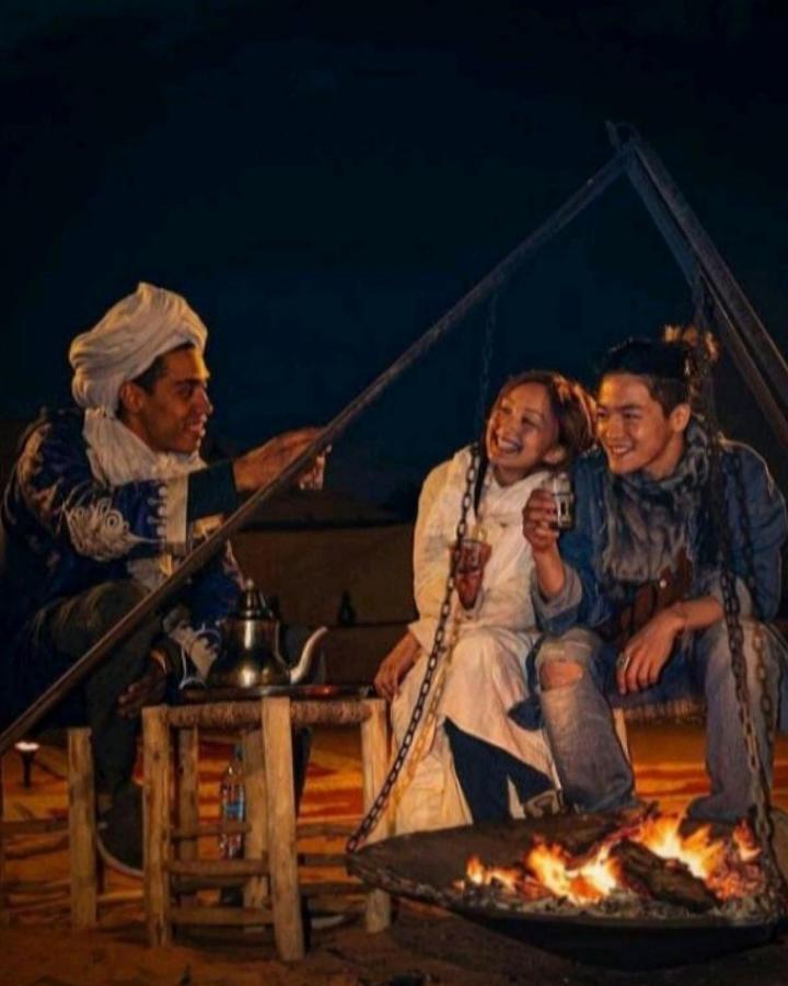 Sunset Desert Camp Ξενοδοχείο Merzouga Εξωτερικό φωτογραφία